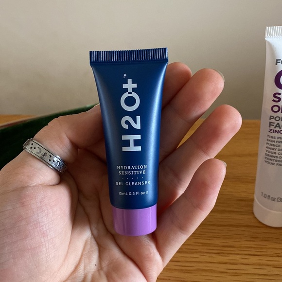 Refresh your SKIN kit! ALL UNOPENED - Picture 2 of 6